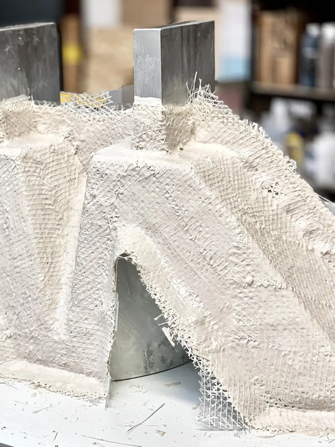 The plaster mould for the zigzag base