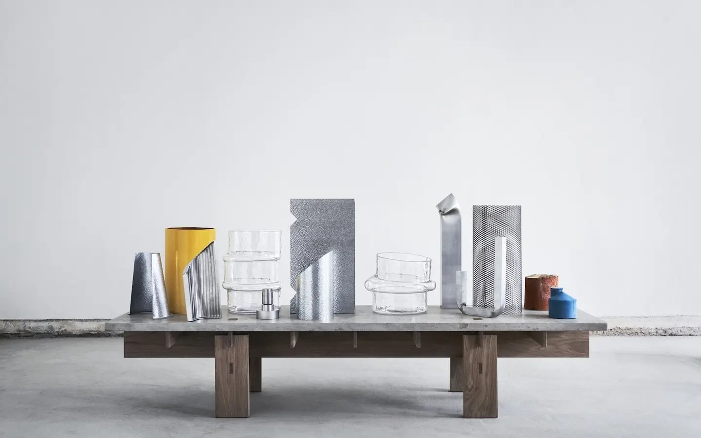 V.GW.01 vases among other objects on a low wooden table