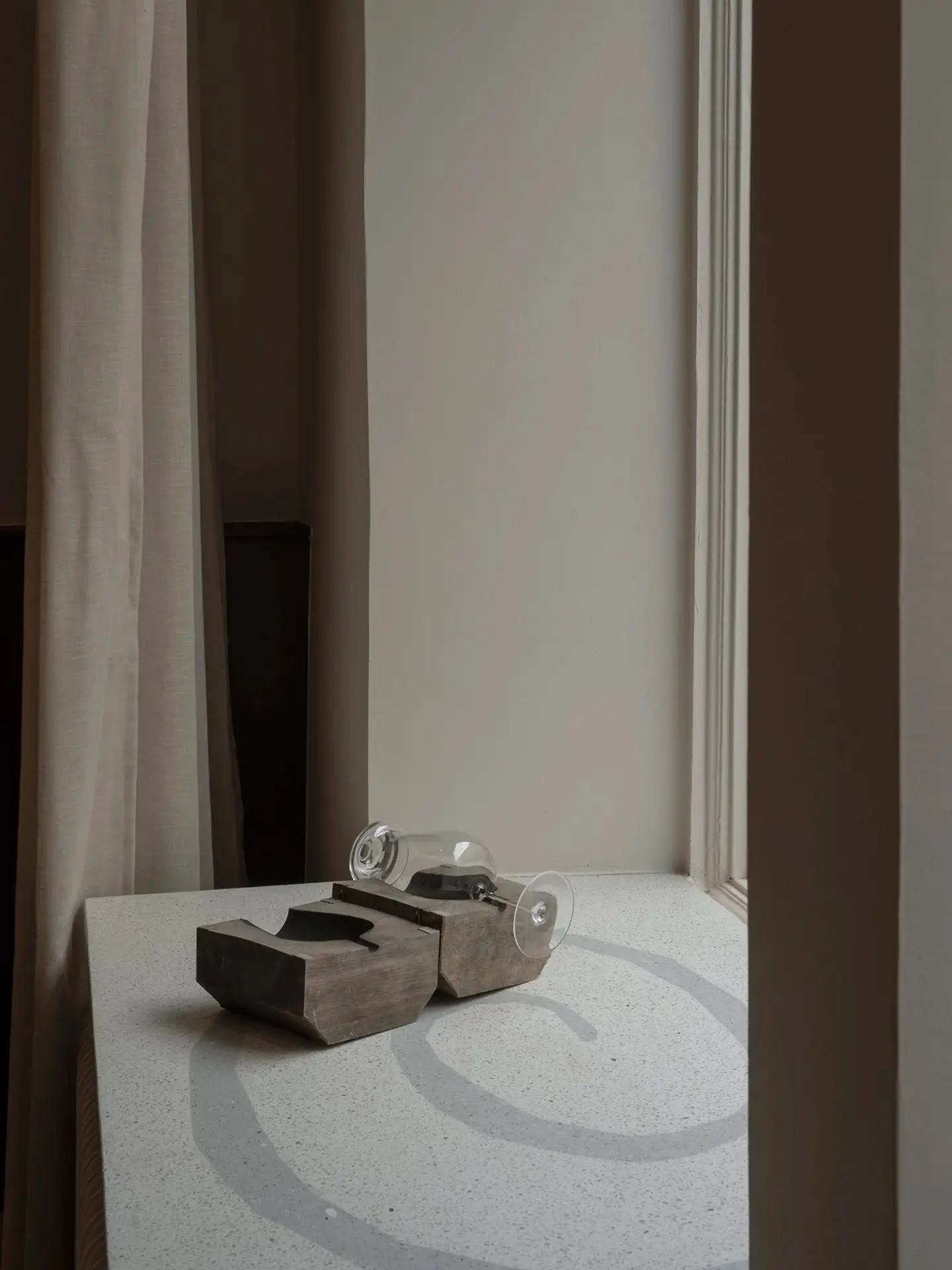 Terrazzo surface with glass objects