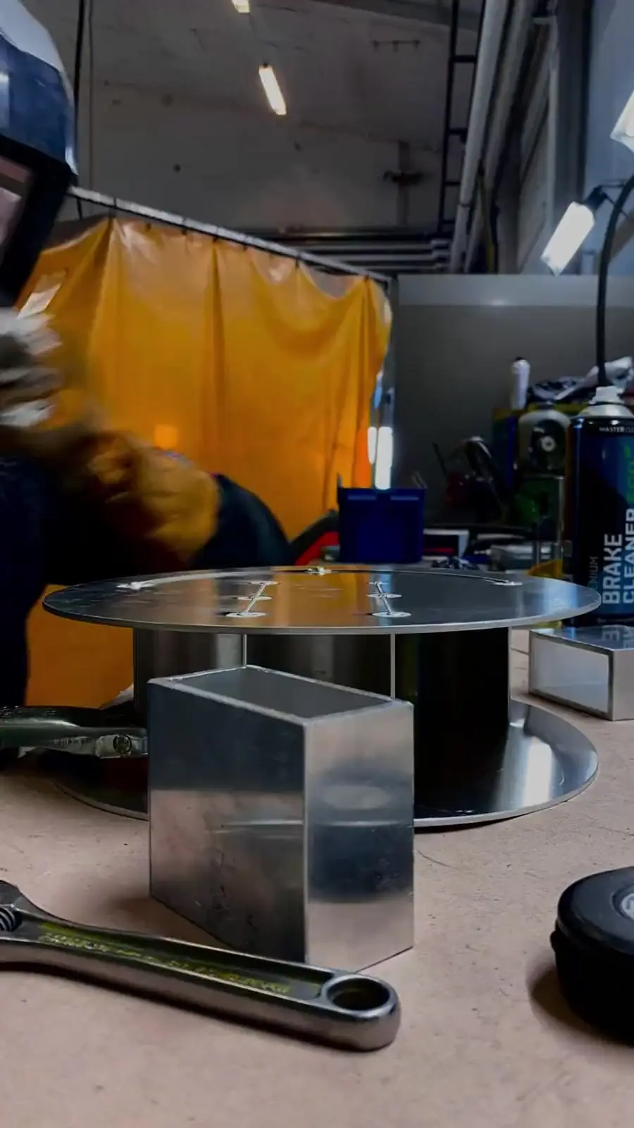 Video: aluminium parts being machined in the workshop