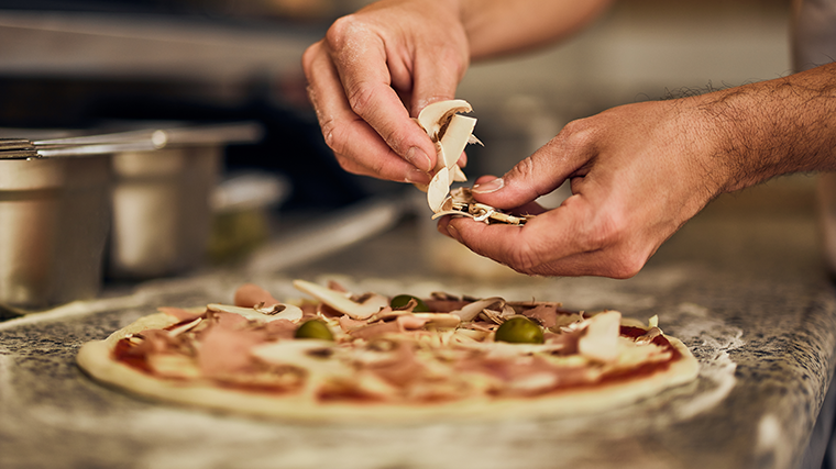 Poznaj 10 najzdrowszych składników, które wzbogacą Twoją pizzę!