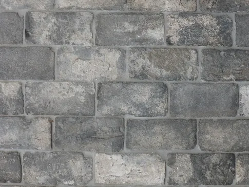 Natuursteen close up oude terracotta plavuis grijsblauw