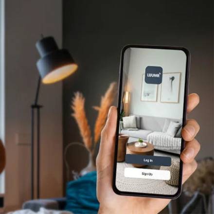 LUUMR App