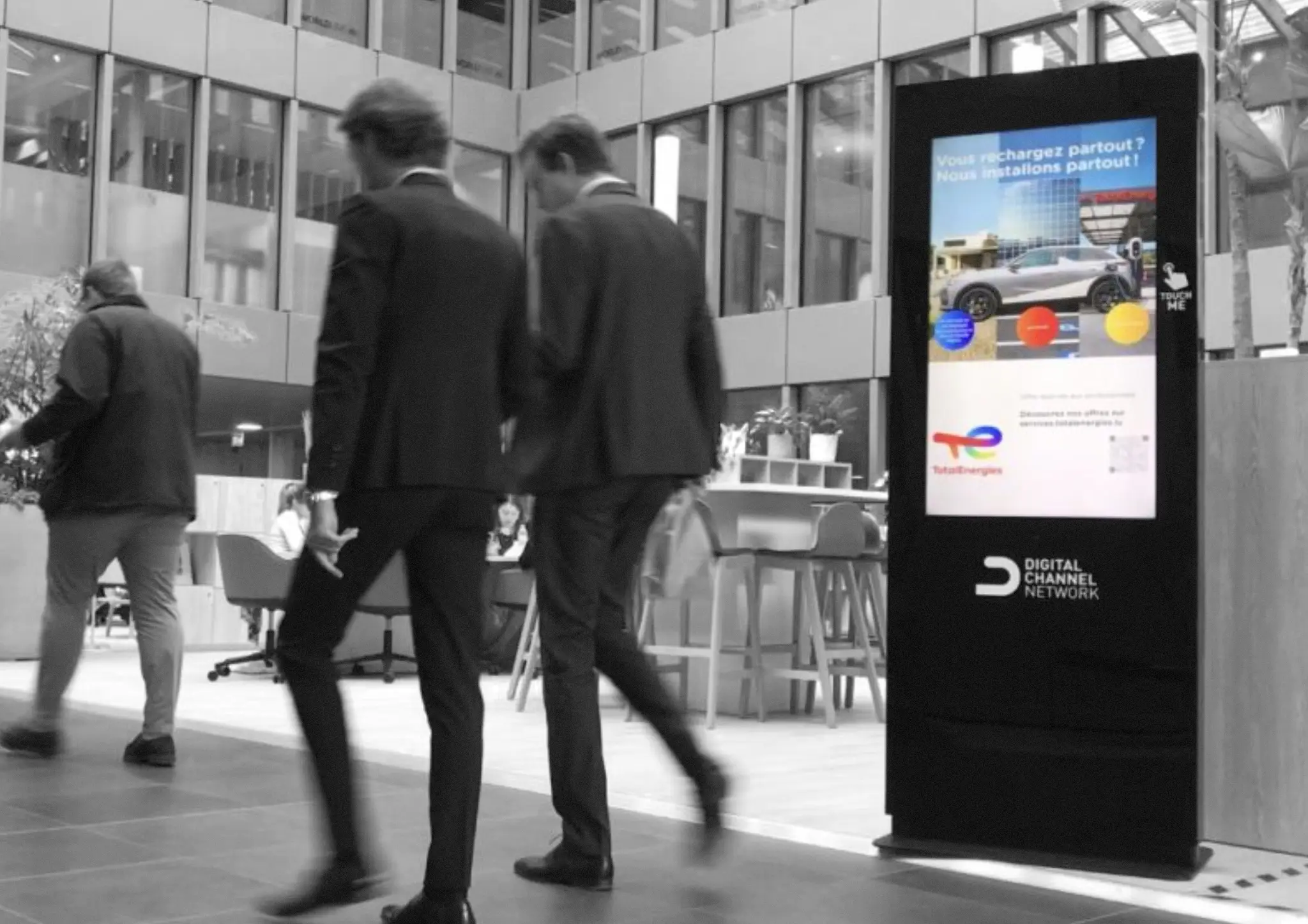 Business Audience -  Screens in offices