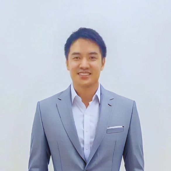 Rerkchai Luangpoothon, Sales Executive