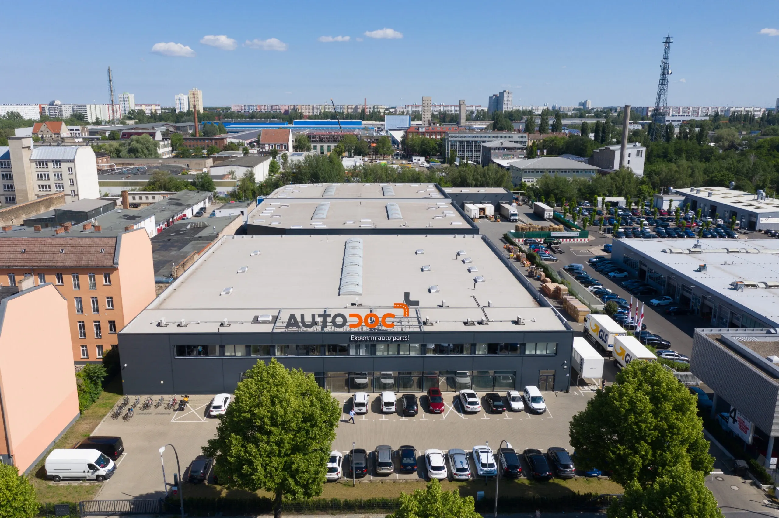 Cómo AUTODOC y TecCom están fortaleciendo la colaboración digital para el crecimiento