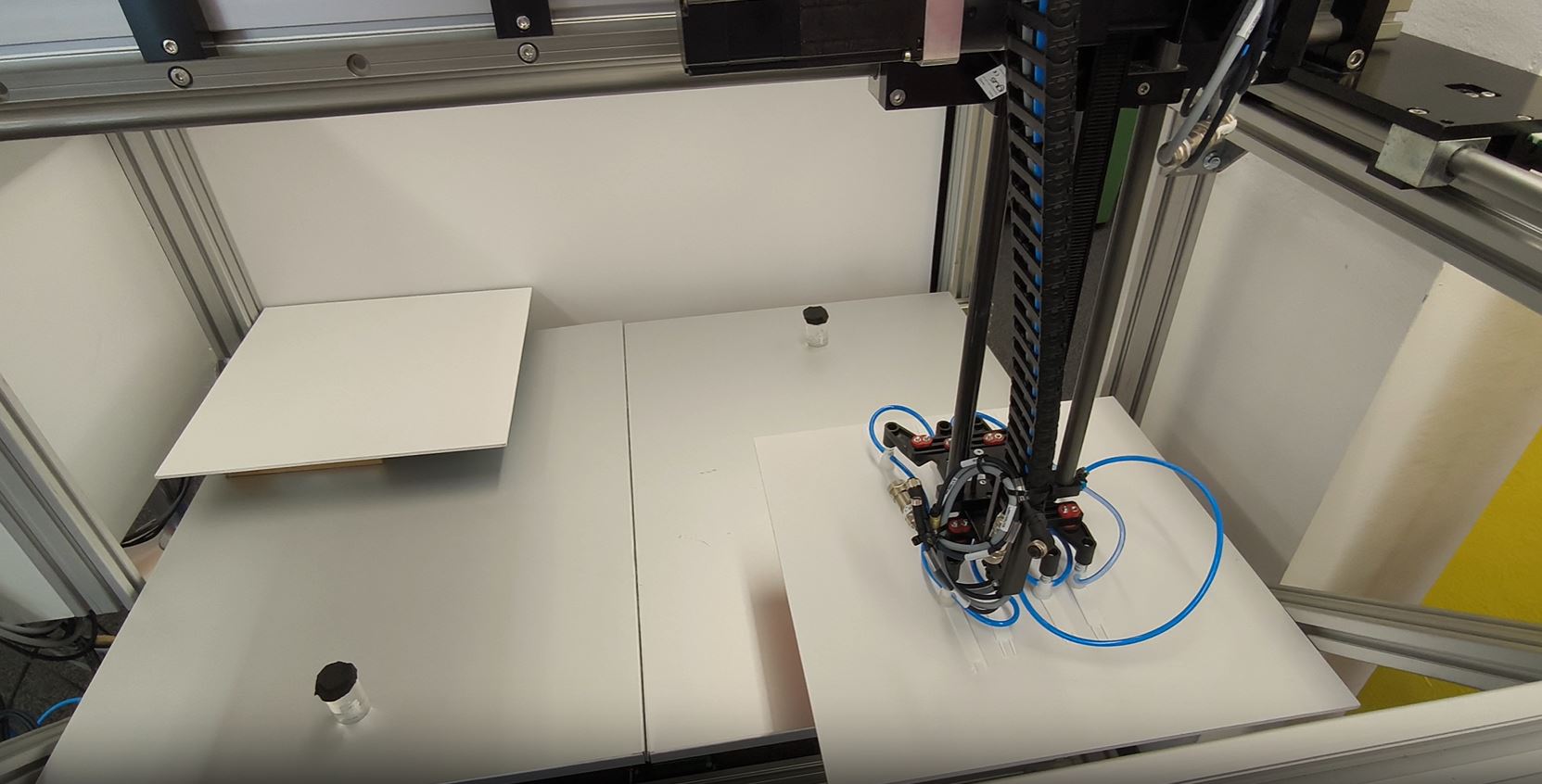 igus gantry system used for a pick and place application