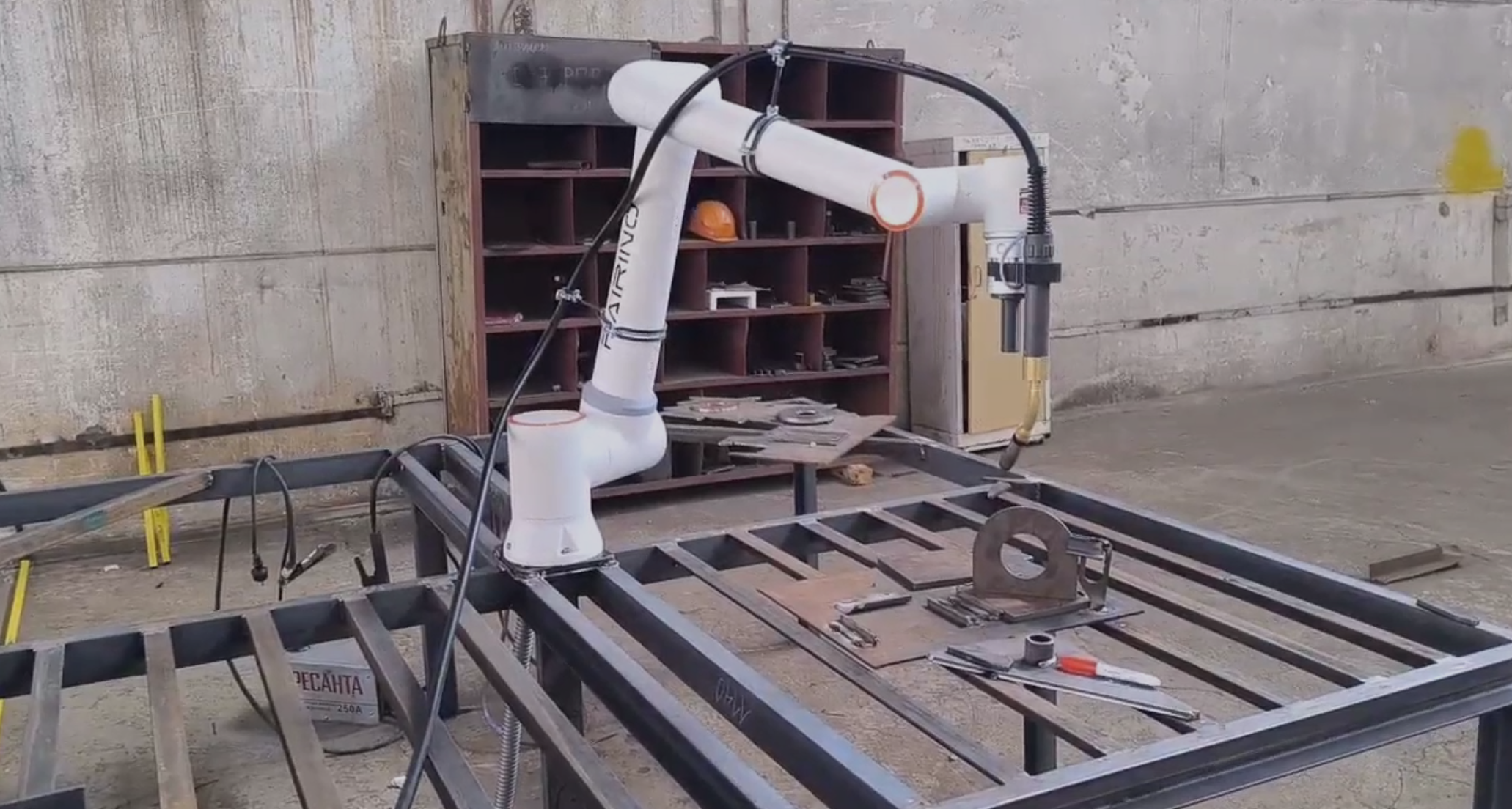 Schweißen mit Fairino FR10