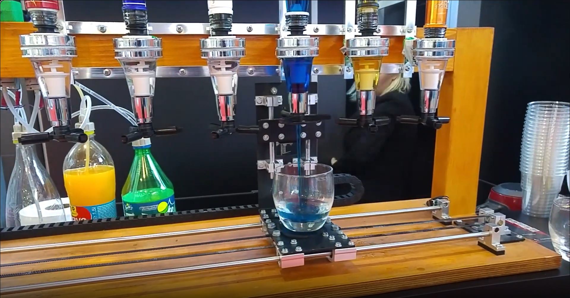 Alcohol Drink Mixer Machine Bartesian Duet Cocktail Maker Bartesian – BevMo!