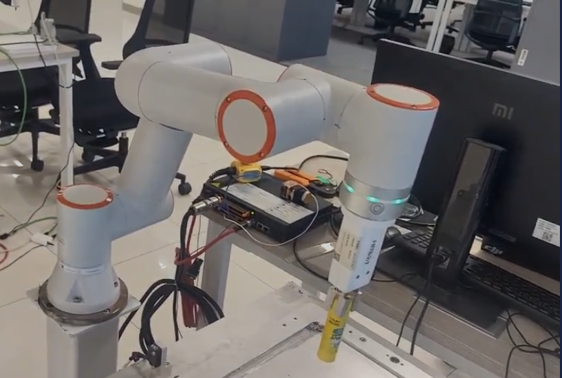 Robot GamePad Remote Control with Fairino FR5