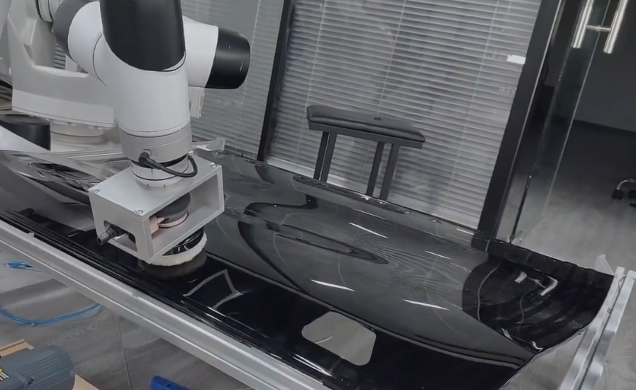 Dobot CR10 in Automotive Polishing Application