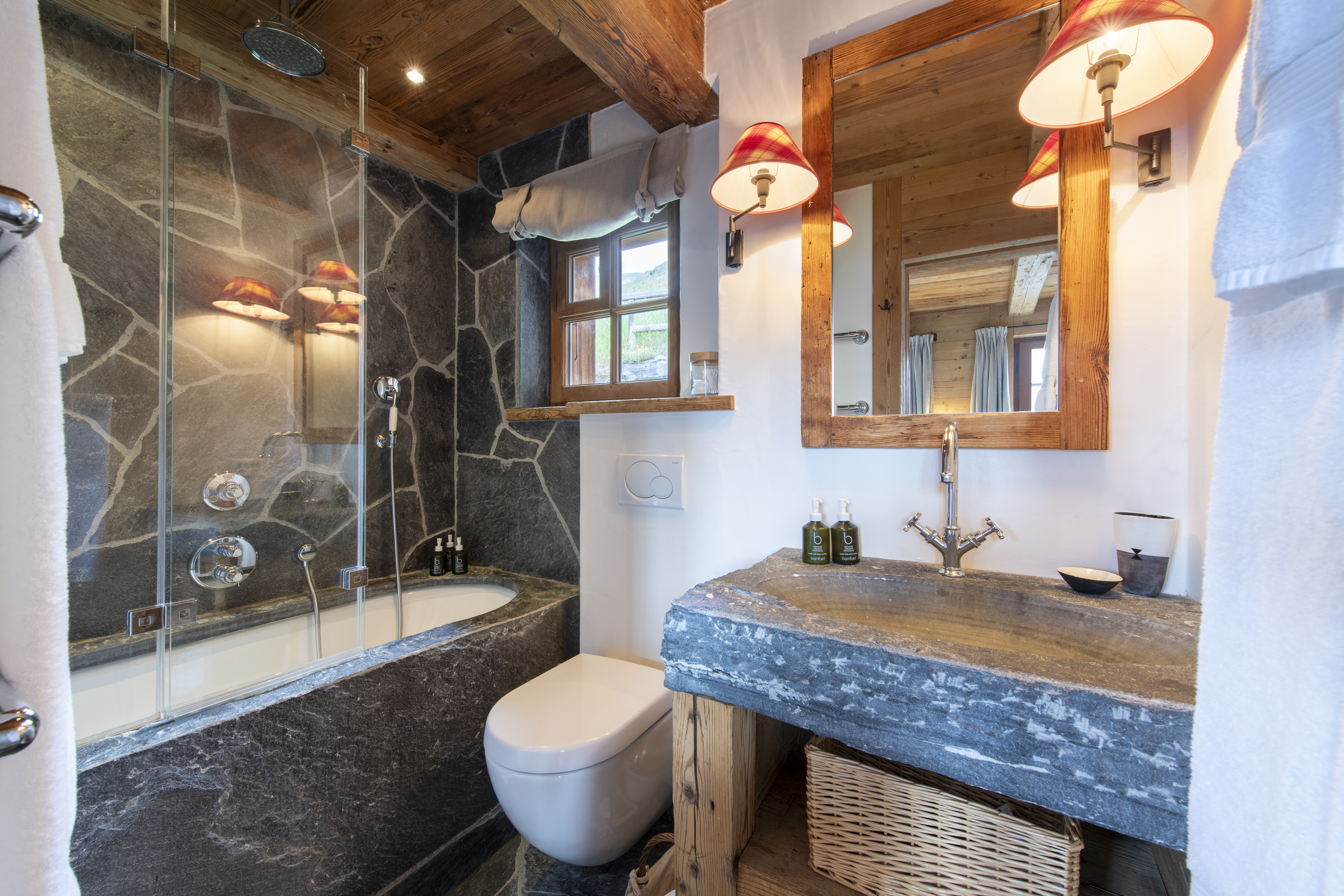 Chalet Nyumba - Book Direct with Verbier Exclusive