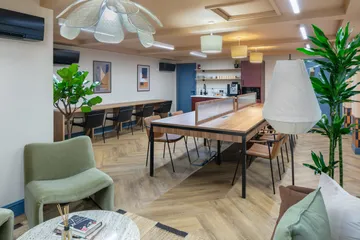 34-36 Queen Anne Street