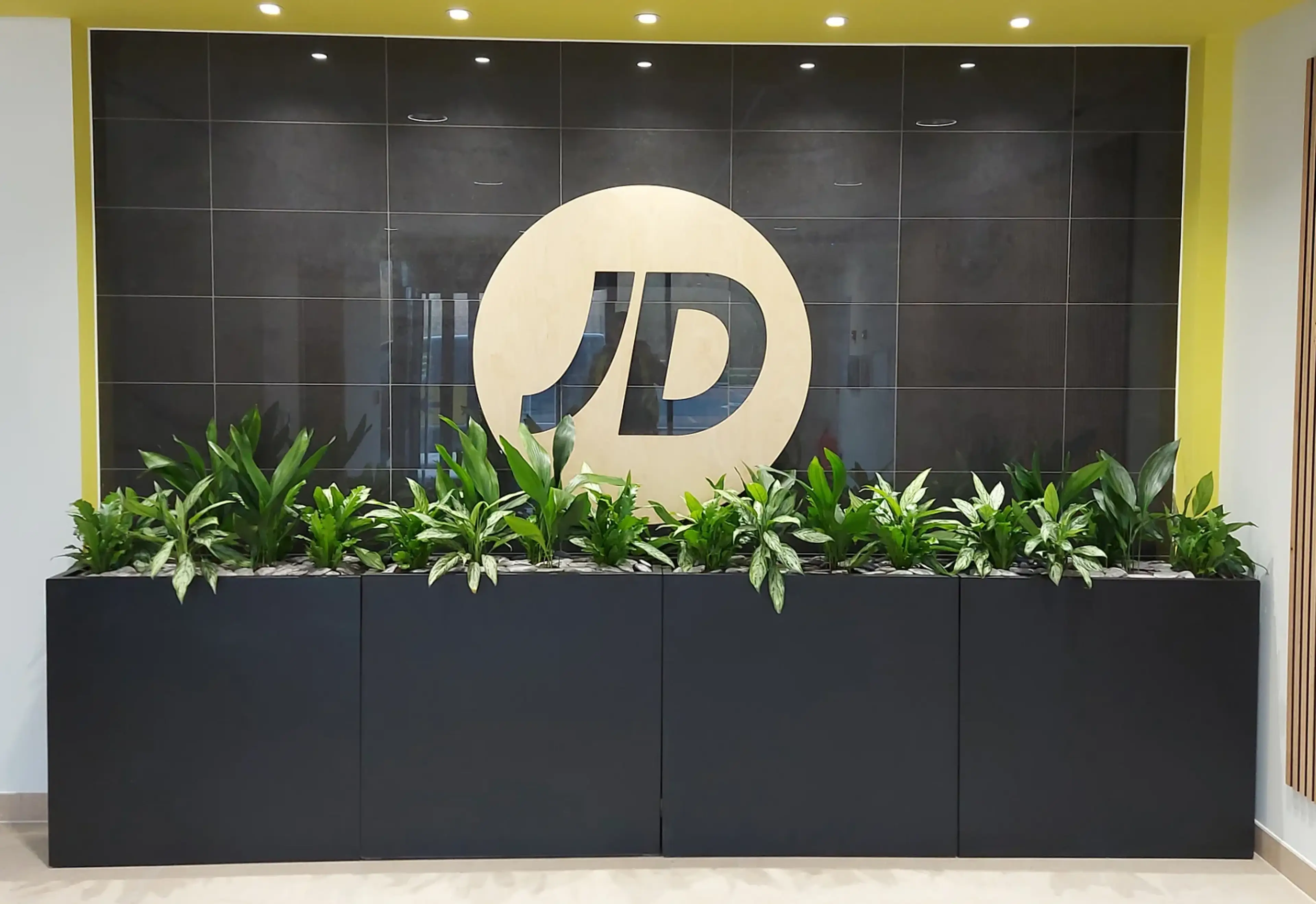 Gallery slider image