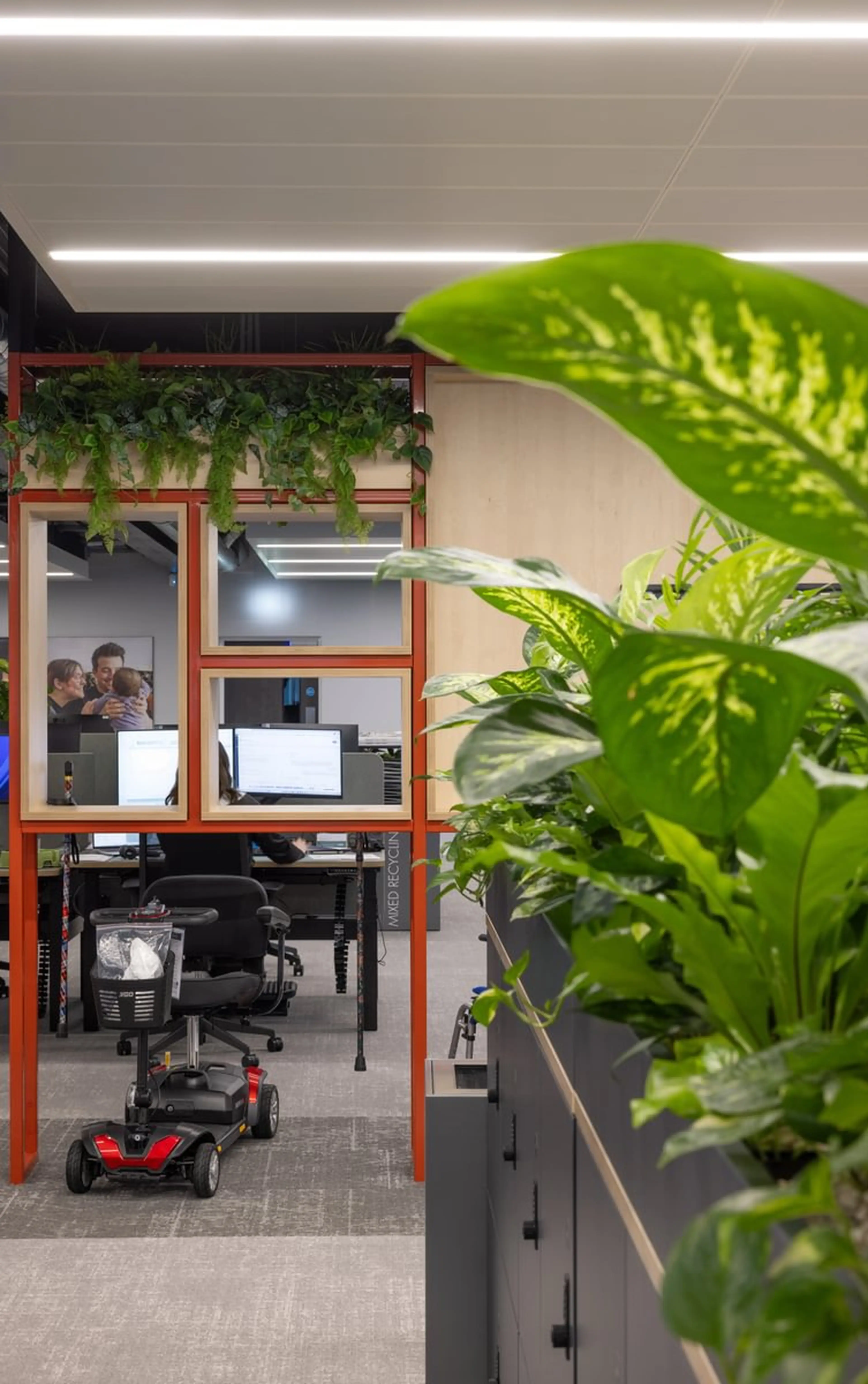 An office with integrated desktop lush planting