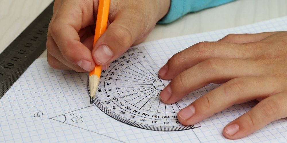 9 fun ways to explore KS2 angles in the classroom | LbQ | LbQ Primary
