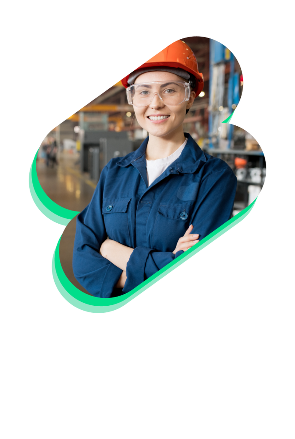 Smiling frontline worker in factory, symbolizing Employee Experience Platform, Mitarbeiter App, HR-Portal.