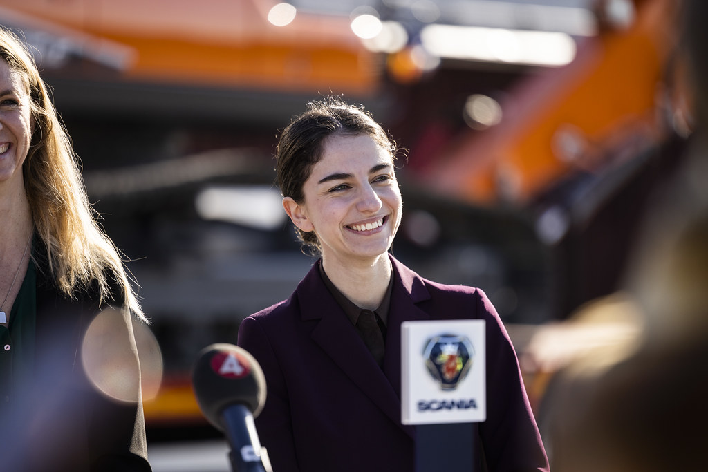 Tidigare L-toppens sågning: ”Floskler om låtsaspolitik”