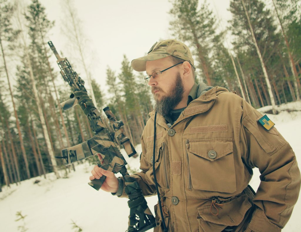 ”Ett svek mot Ukraina”: Carolus om Tidöregeringens plan att konfiskera jägares vapen