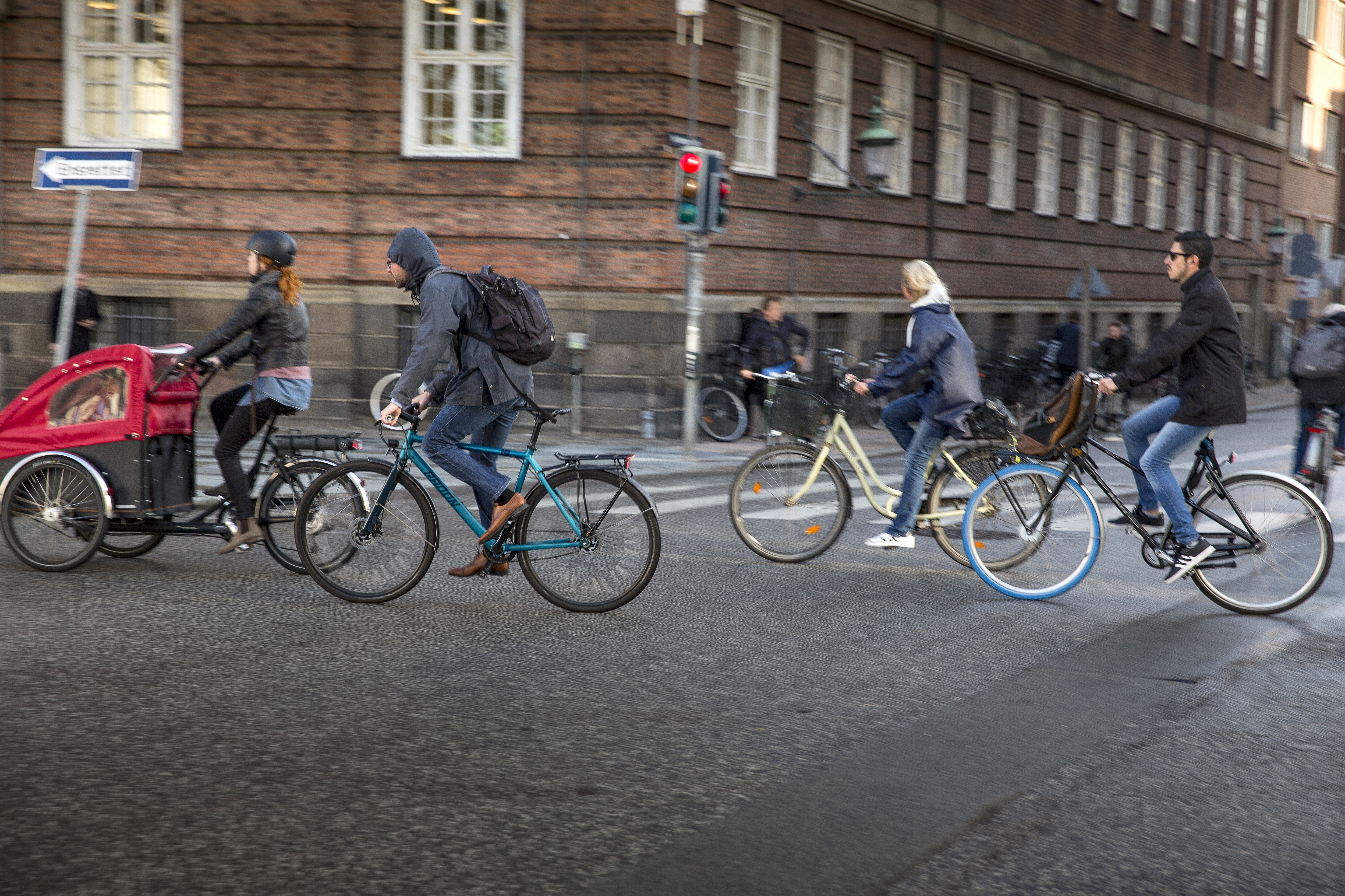 Det politiska etablissemanget vill tvinga oss att cykla mer