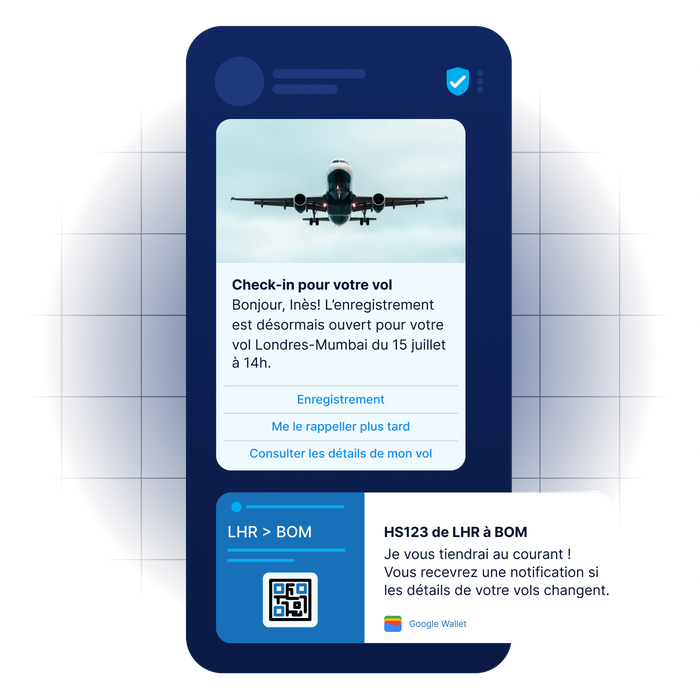 Écran de mobile affichant une notification d'enregistrement pour un vol Londres-Mumbai, avec des options permettant de s'enregistrer ou de consulter les détails, ainsi qu'un code QR.