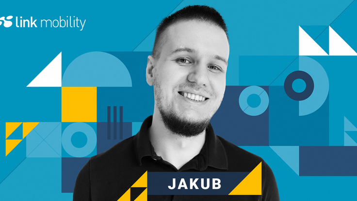 A graphic of Jakub, a smiling backend developer at LINK Mobility, shown against a blue geometric design that reflects his journey and experience working at LINK.