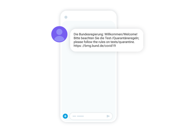 Smartphone mit SMS-Nachricht, die Einreiseinformationen enthält.