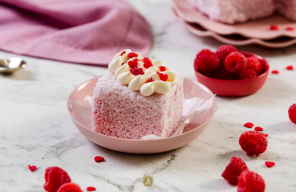 Shingle Inn | Pink Velvet Lamingtons