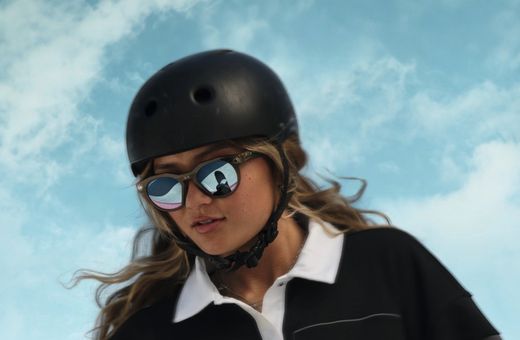 Sunglass Hut | 20% Off Oakley META HSTN