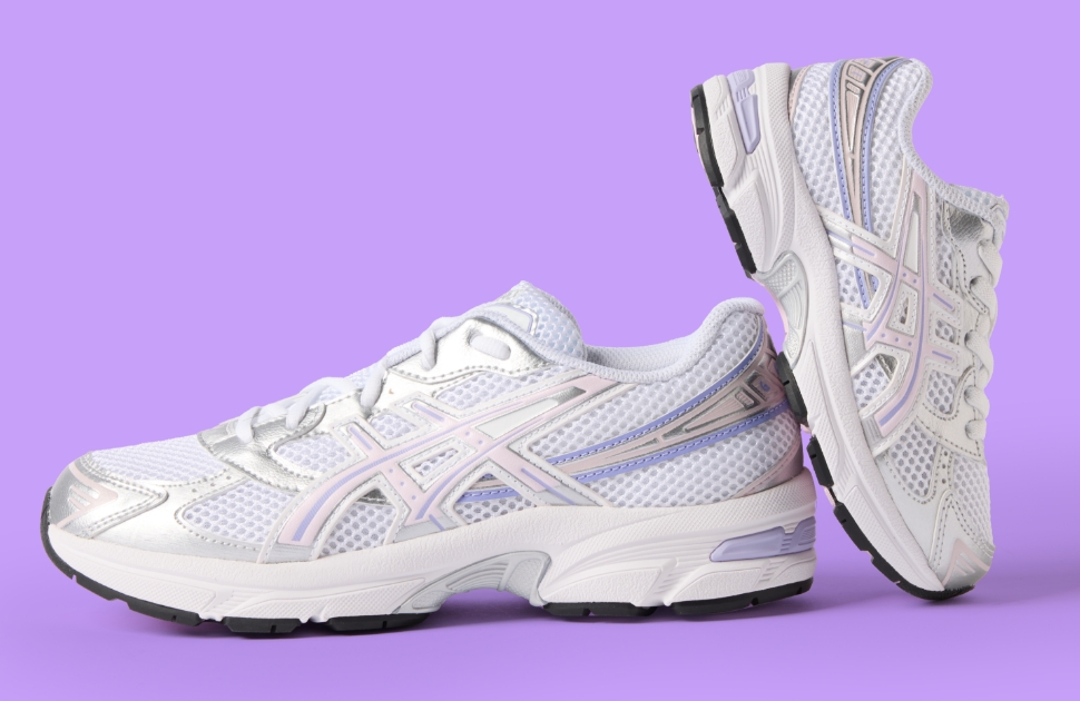Shoes & Sox Asics Flash Sale