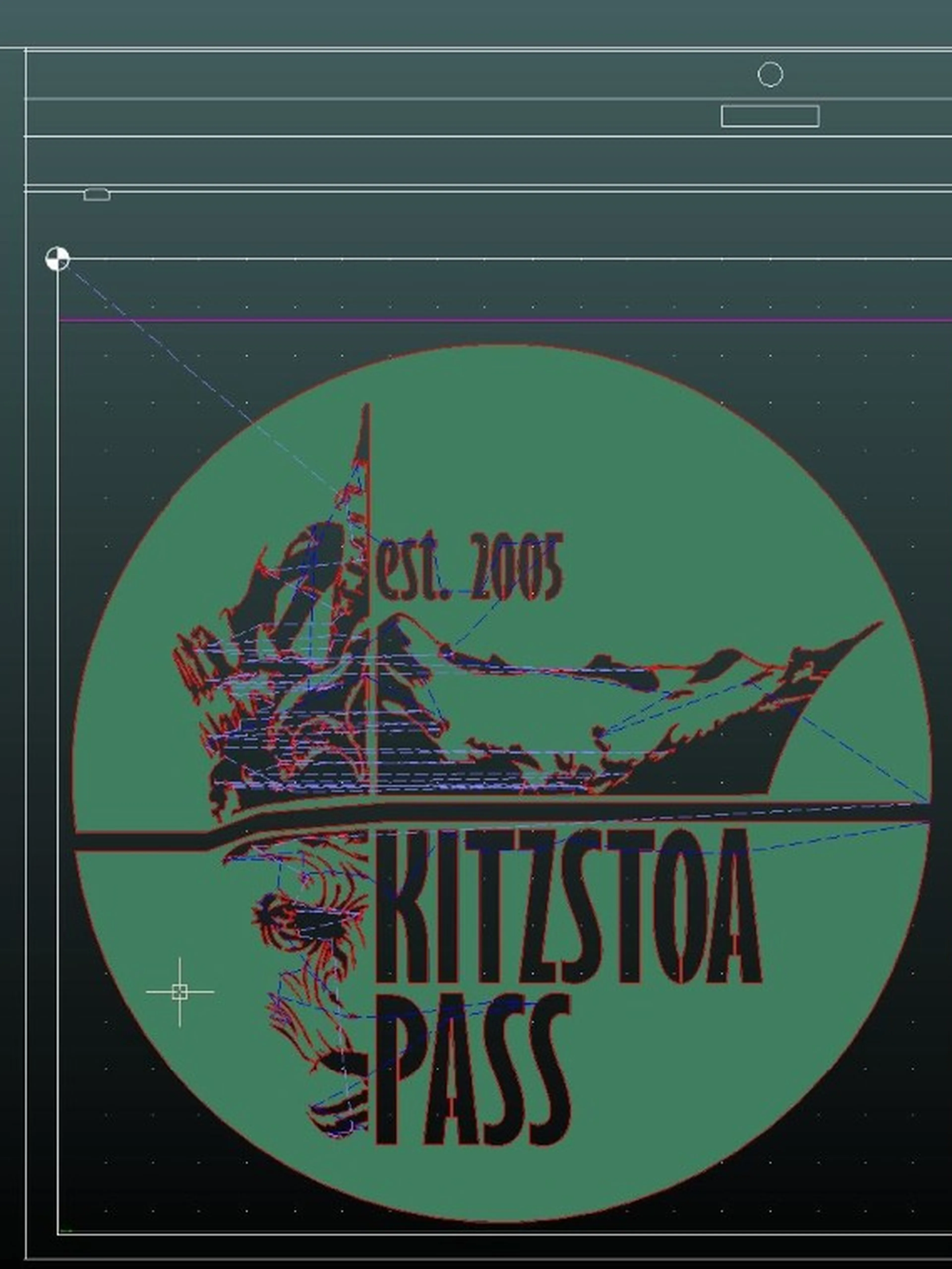 Konstruktionszeichnung, die ein kreisförmiges Logo mit dem Schriftzug „Kitzstoa Pass“, einer Bergillustration und „Est. 2005“ auf grünem Hintergrund zeigt.