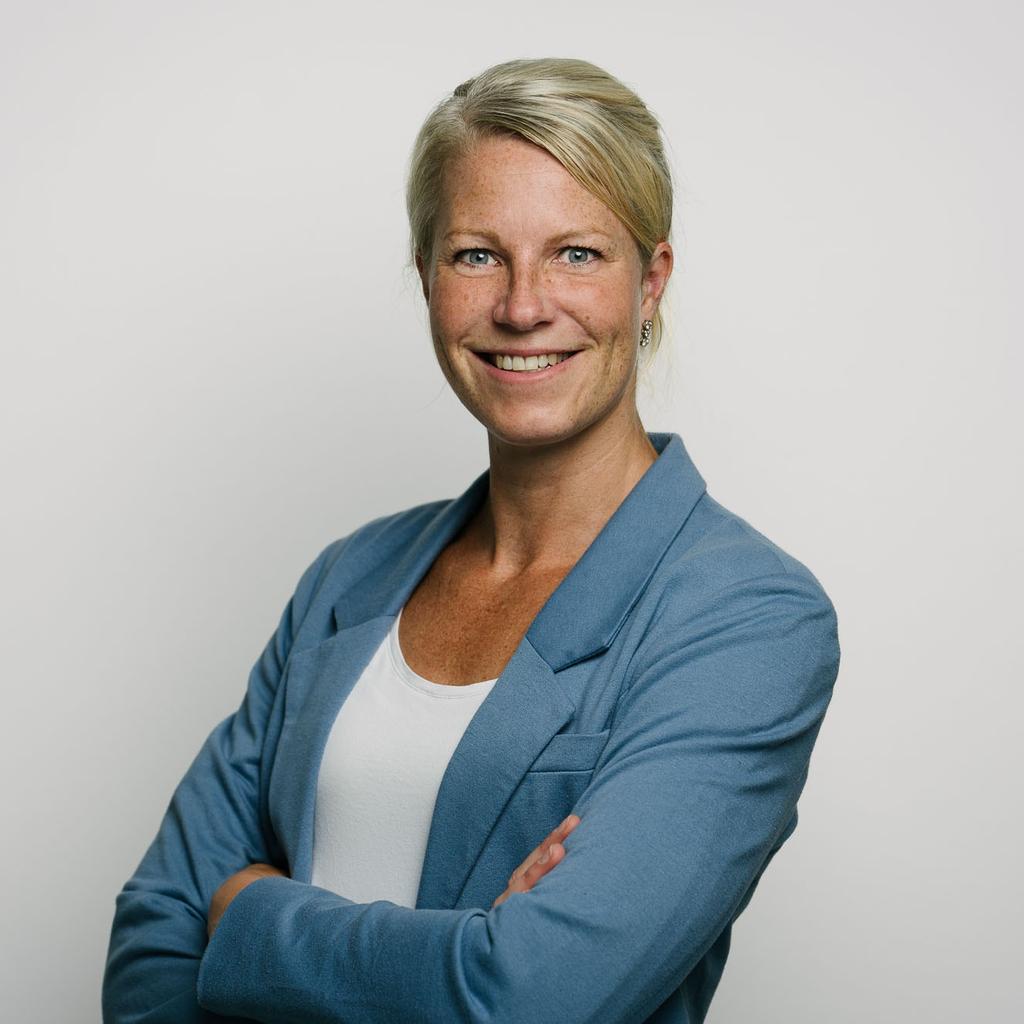 Portrait of Lisa Hertel