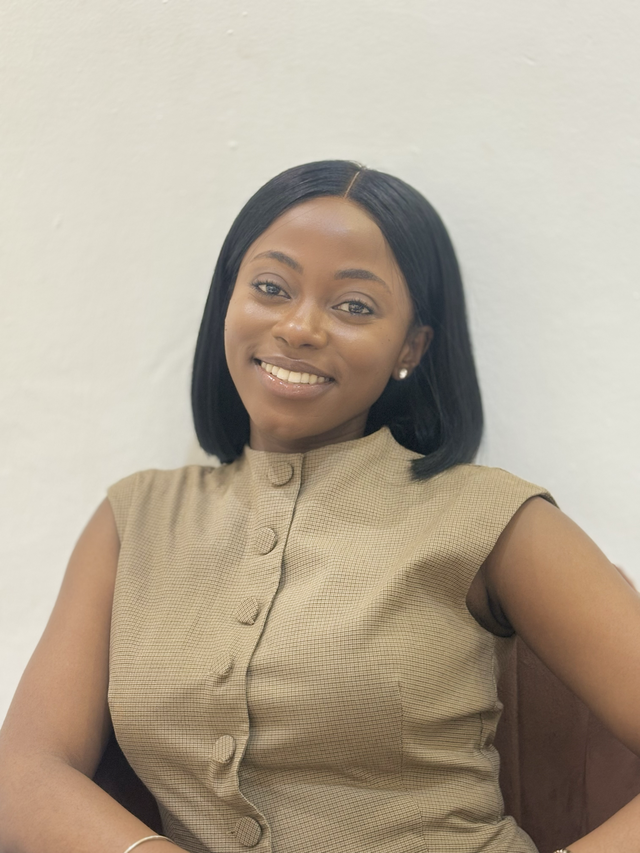 Portrait of Akosua Bempomaa