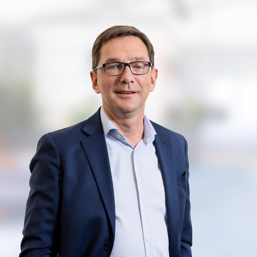 Portrait of Ralf Kuhlen  