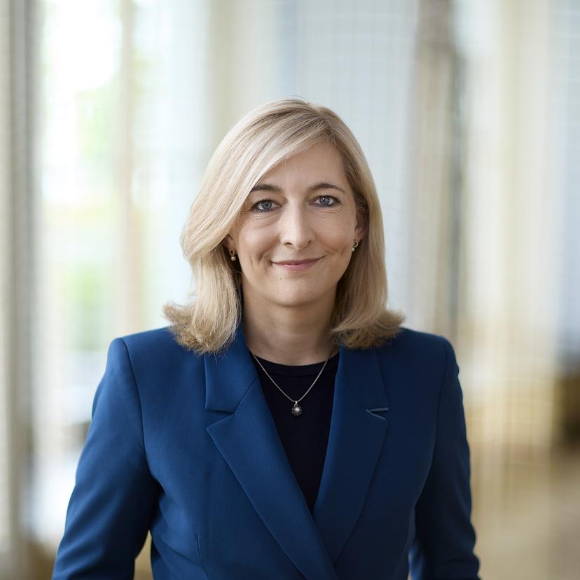 Portrait of Nina Warken