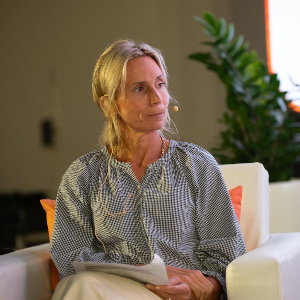 Portrait of Elizabeth Molloy