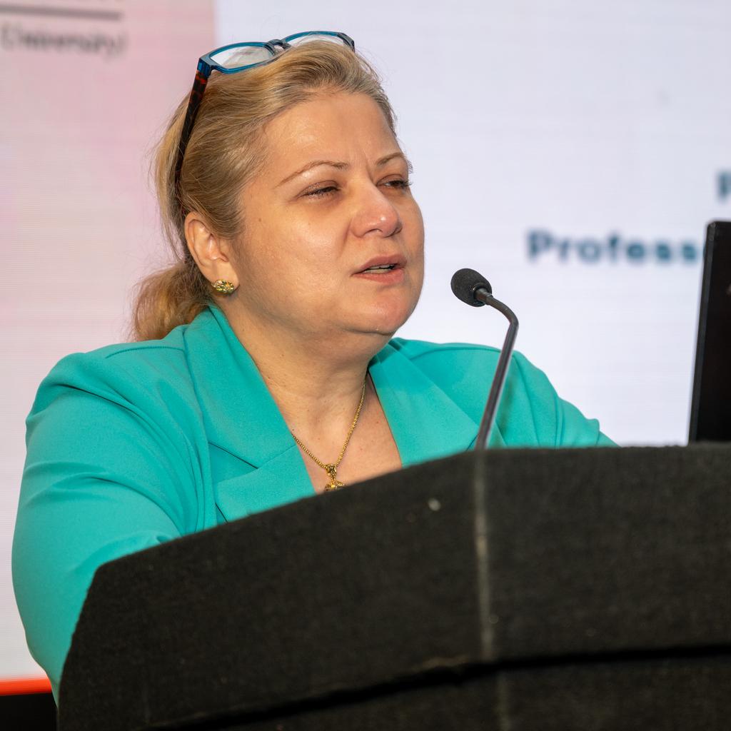 Portrait of Meis Moukayed