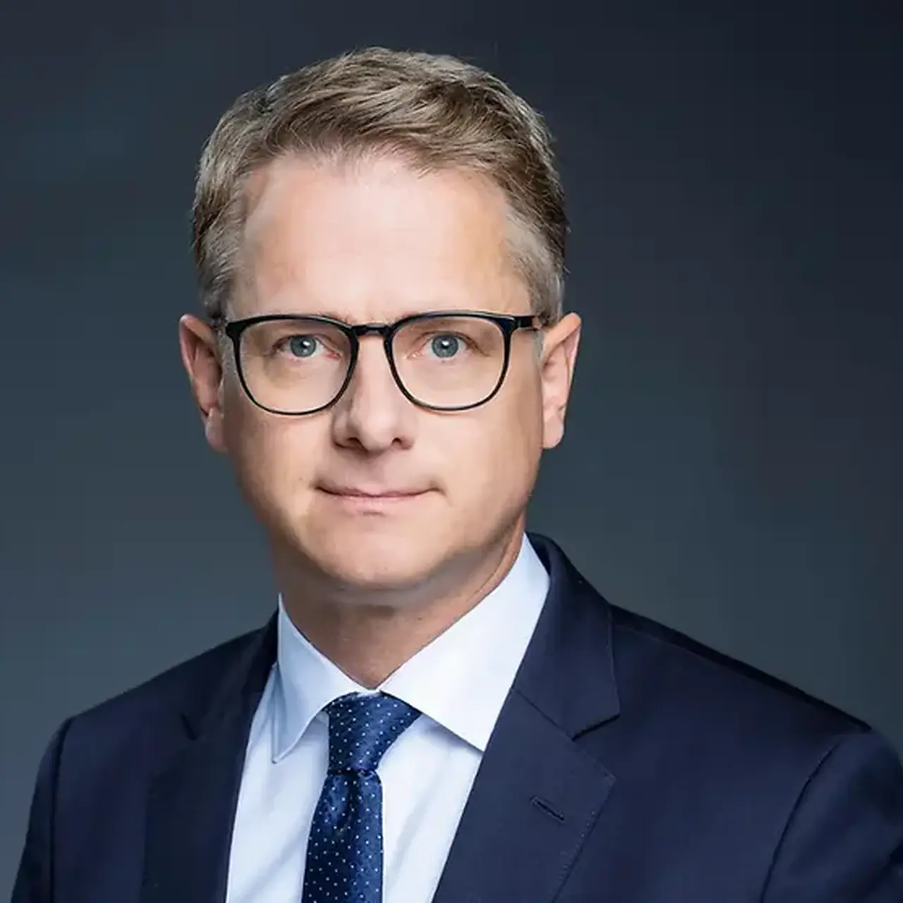 Portrait of Carsten Linnemann  