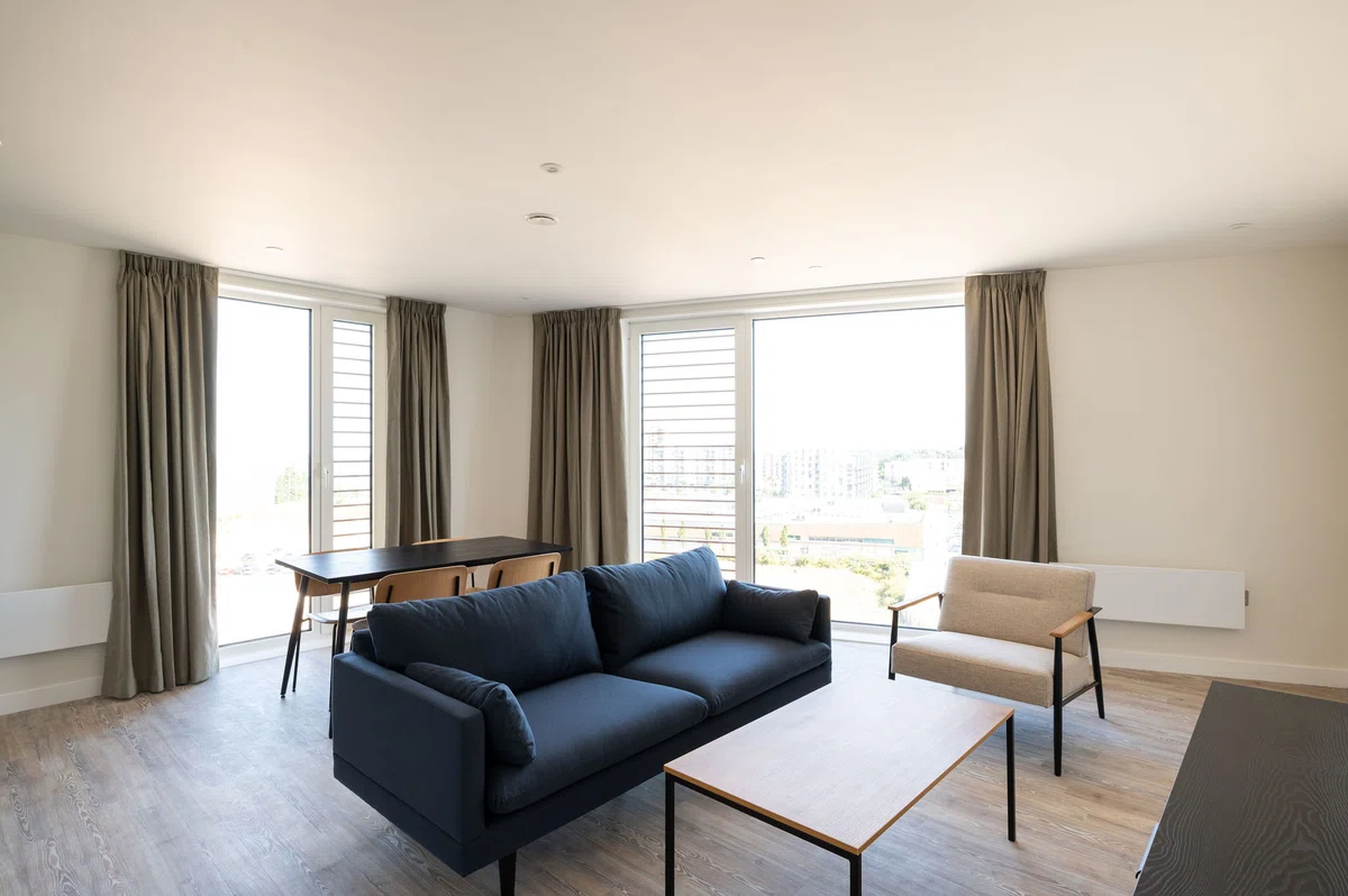 type_7_182-kellfurnished-1_5_fnc-format-webp-width-1200_gihvd2m8y8r507bc .webp
