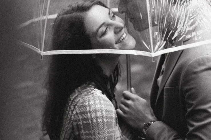 Vintage Photo Noir Blanc Femme Bisous