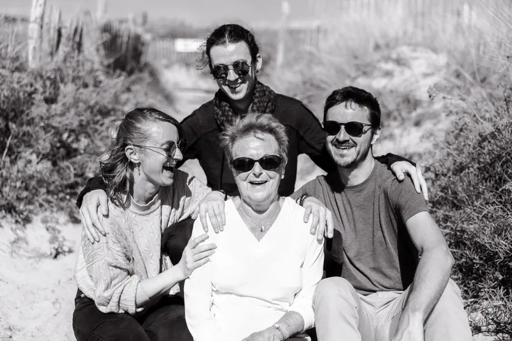 Seance Photo Famille Noir Blanc