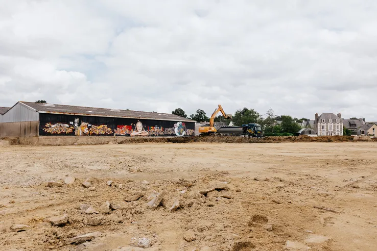 Centre aquatique de Dinan, Juillet 2024 — terrassement, photo 1 — Roxane Beaufils photographe