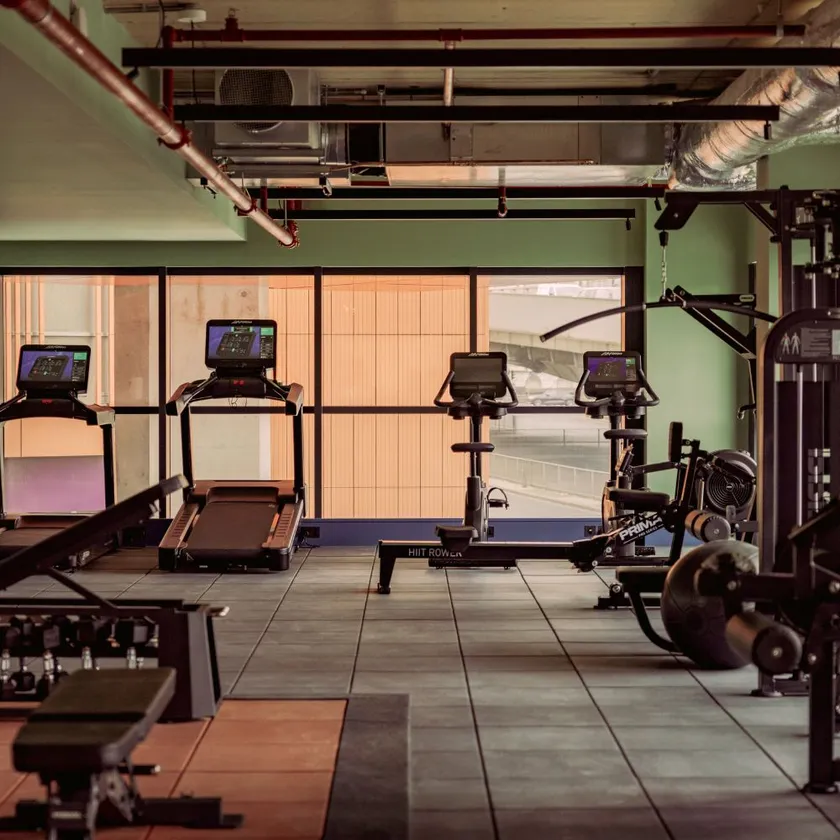 Hammersmith sem2 image carousel