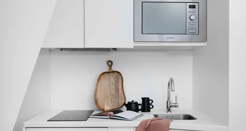 bloomsbury standard studio kitchen