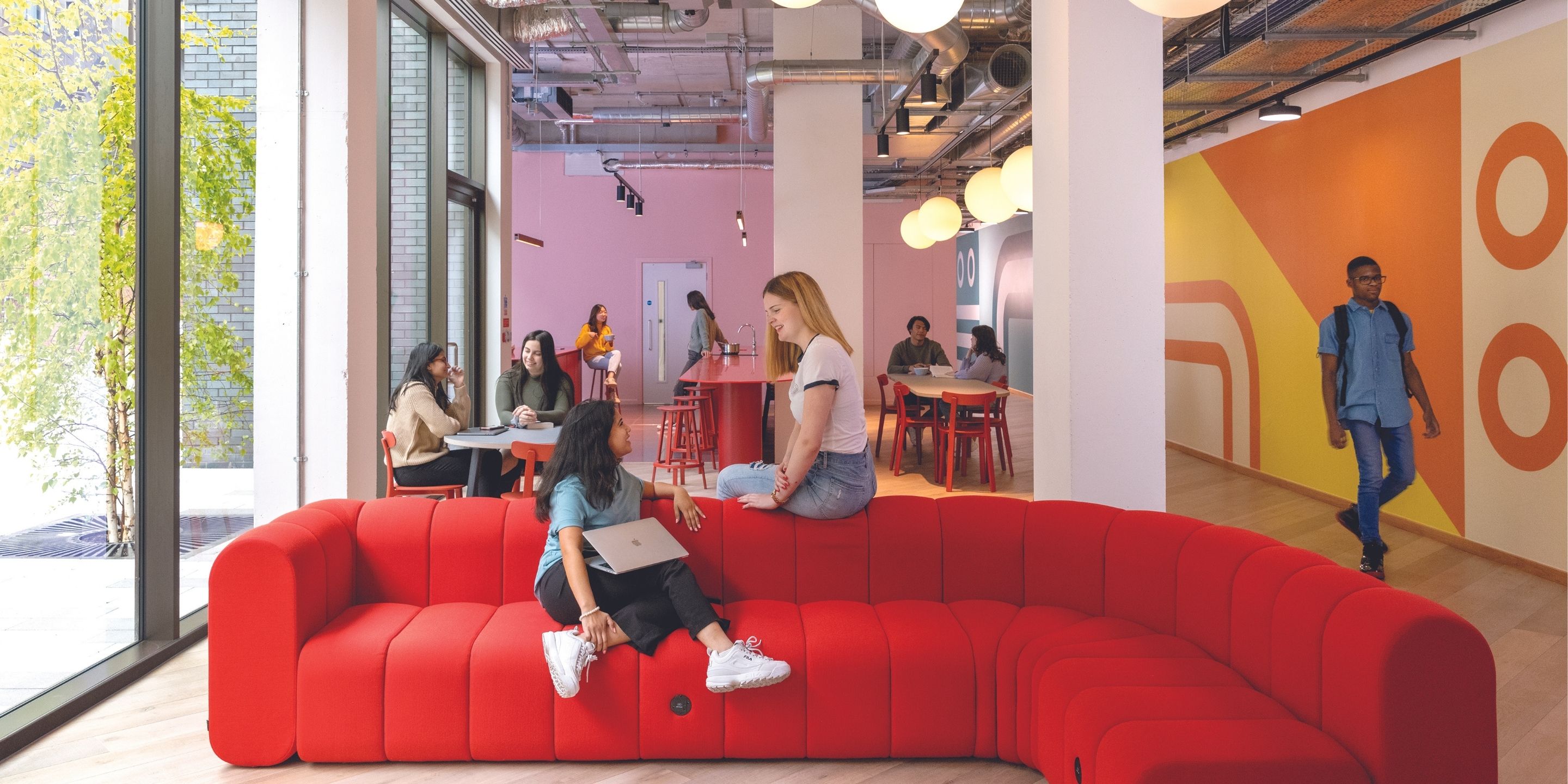 Scape Mile End – Premium Studio