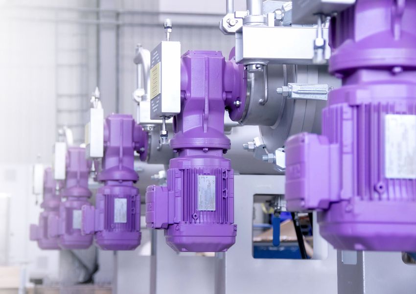 Zeigt LENZING OptiFil Modelle in einer Reihe