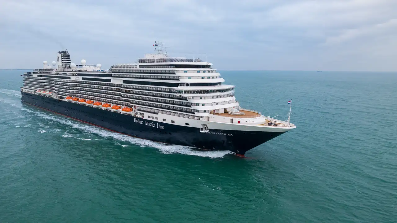 The Nieuw Statendam