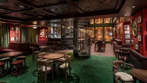 The Masters of the Sea Pub on MSC World America