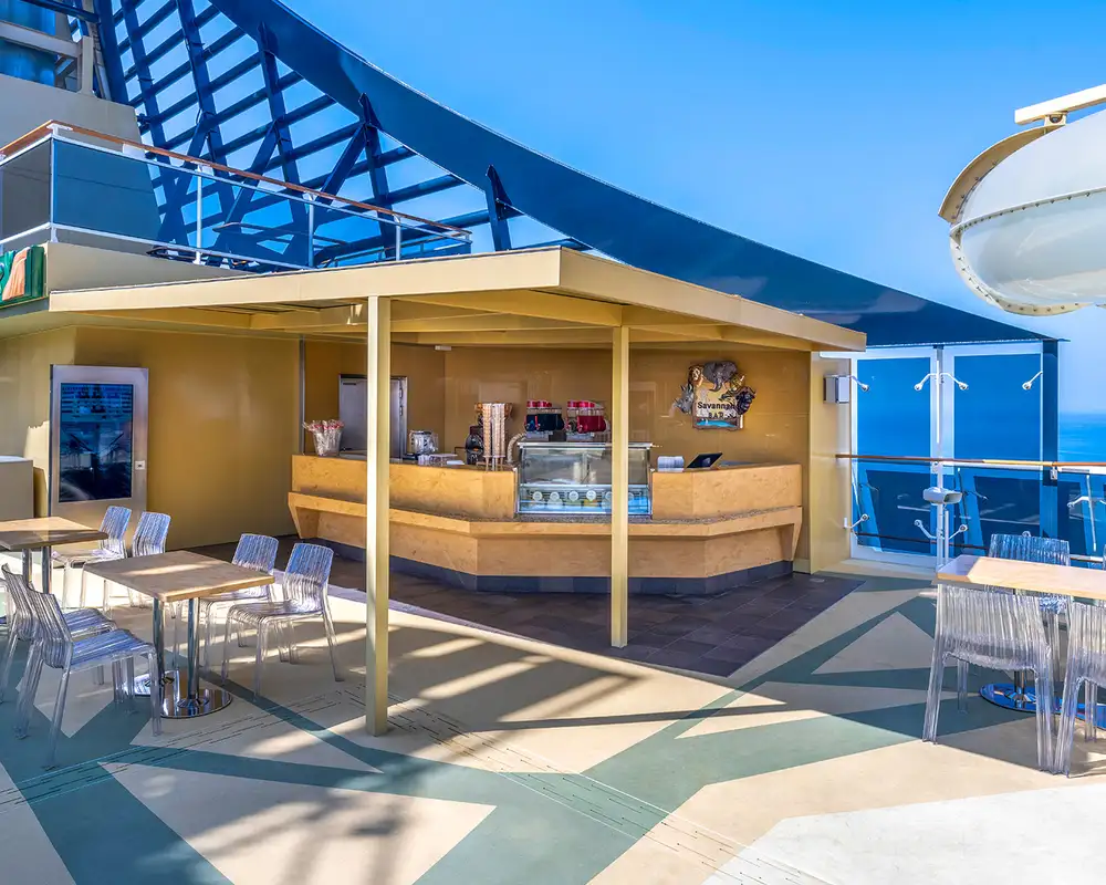 The Savanah Bar on MSC Virtuosa