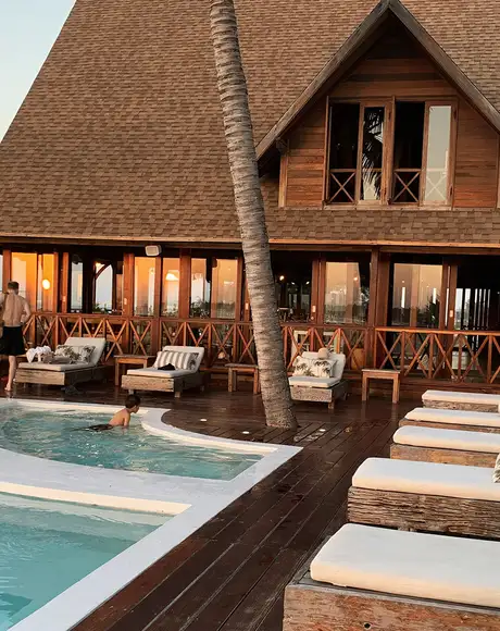 A hotels pool